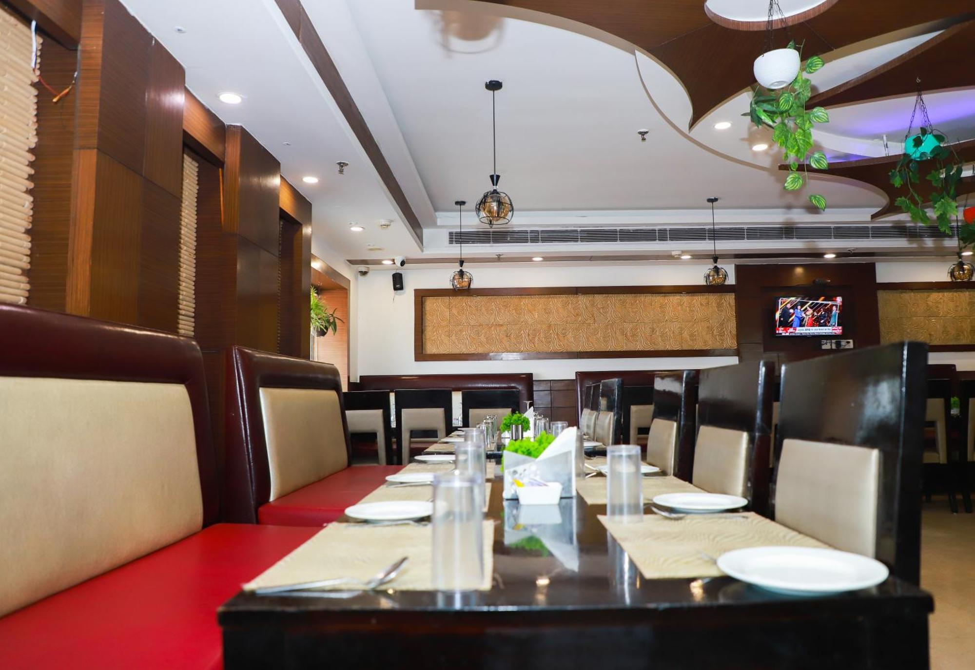 The Vaishnavi Hotel Deoghar Exterior photo