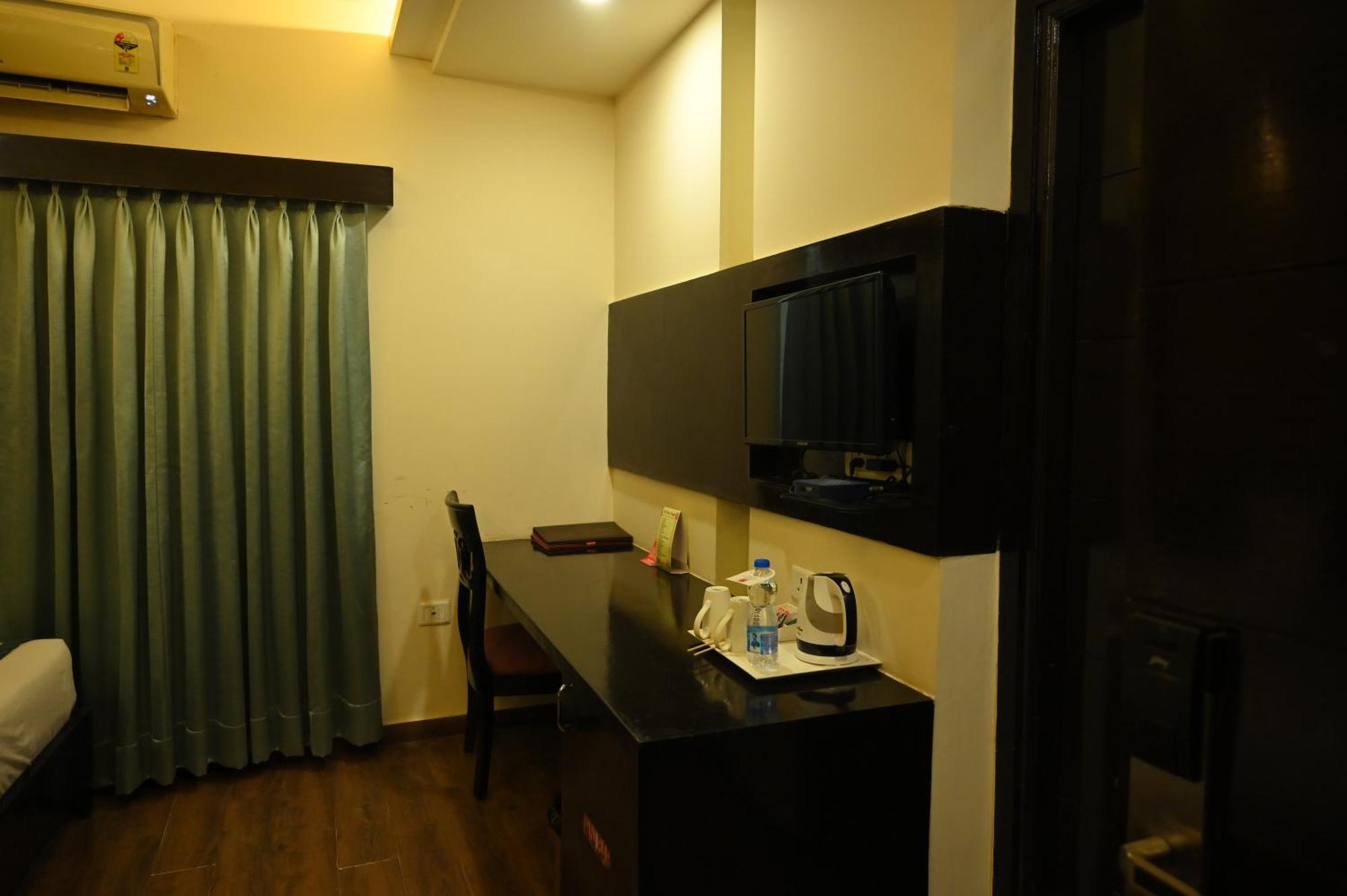 The Vaishnavi Hotel Deoghar Exterior photo