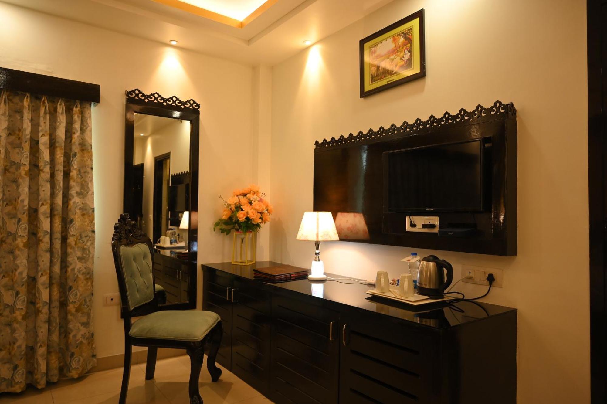 The Vaishnavi Hotel Deoghar Exterior photo